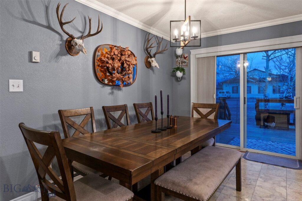 313 S Harrison Avenue, Townsend MT 59644