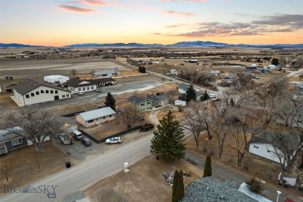 313 S Harrison Avenue, Townsend MT 59644