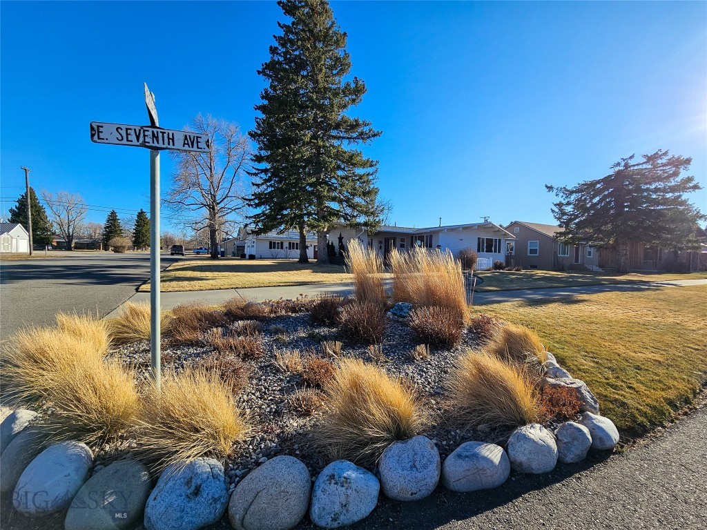 319 E 7th Avenue, Big Timber MT 59011