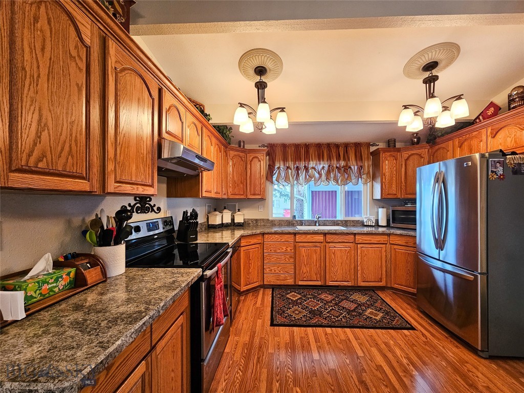 319 E 7th Avenue, Big Timber MT 59011