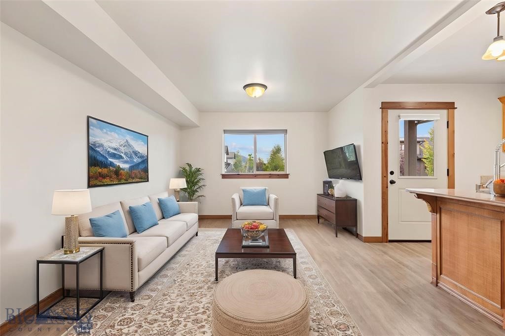 3241 Fen Way, Bozeman MT 59718