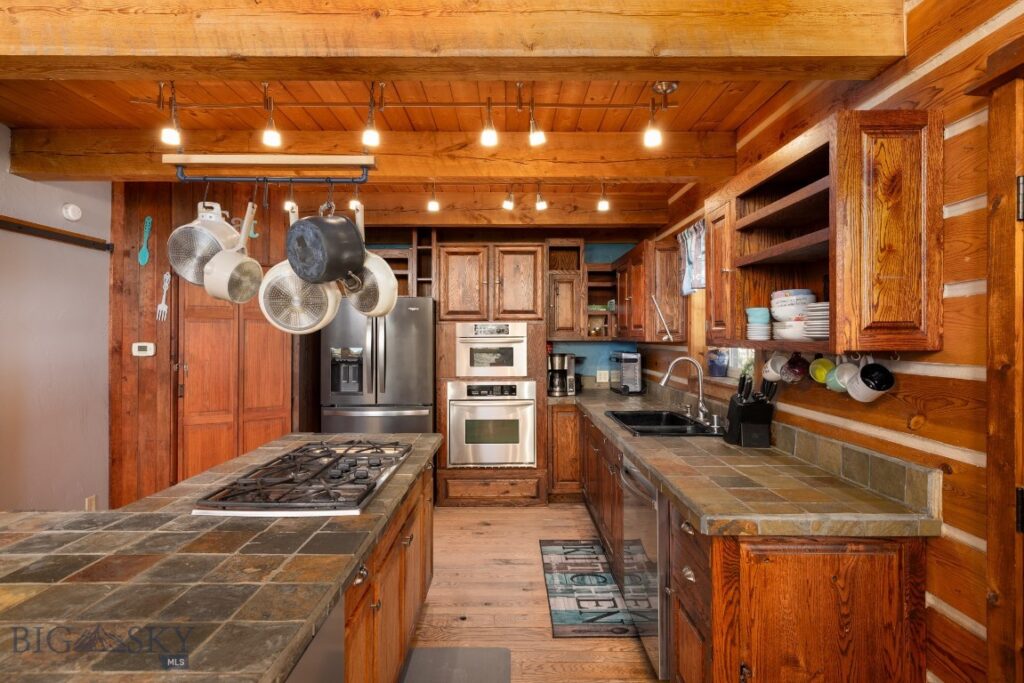 327 Rifle Road, Bozeman MT 59715