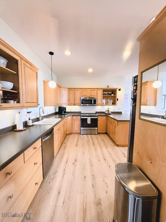 33 Staggerwing, Kalispell MT 59901