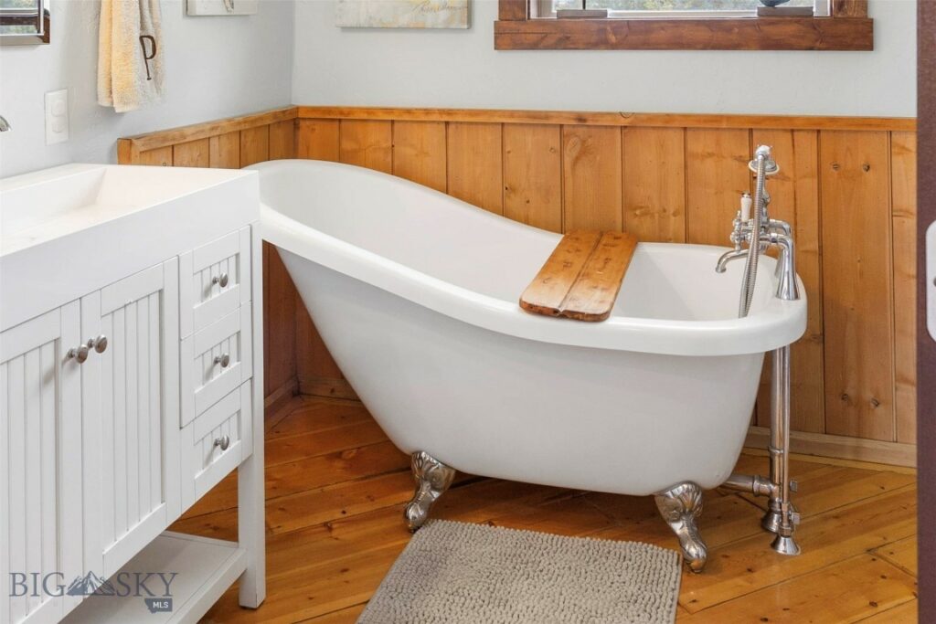 3337 Iris Ridge, Ramsay MT 59748