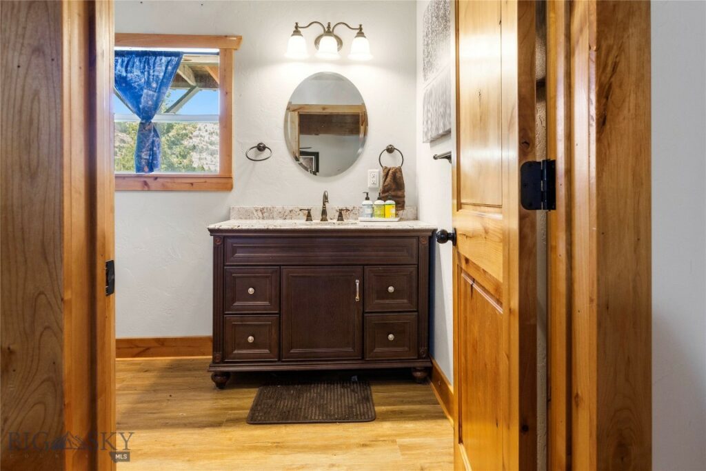 3337 Iris Ridge, Ramsay MT 59748