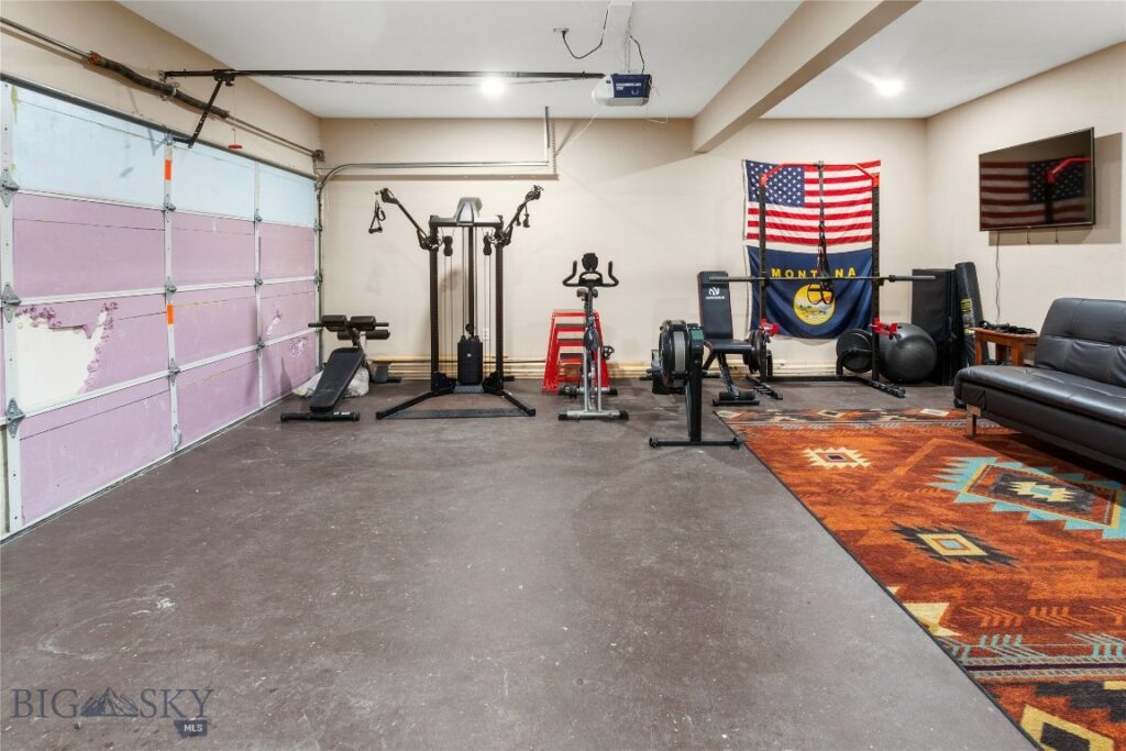 3337 Iris Ridge, Ramsay MT 59748