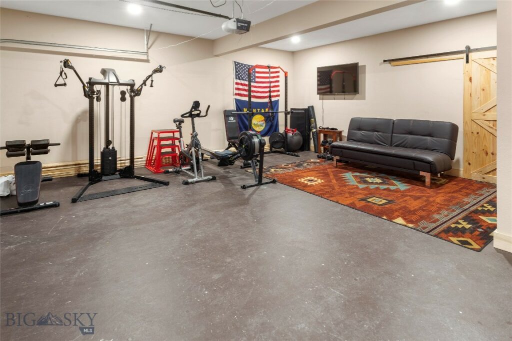 3337 Iris Ridge, Ramsay MT 59748