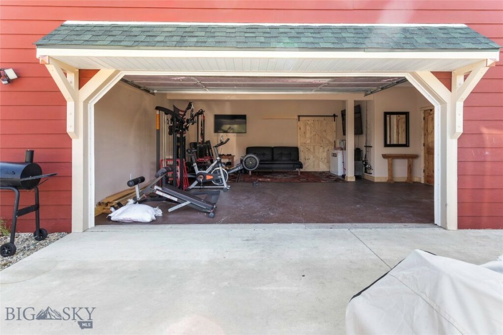 3337 Iris Ridge, Ramsay MT 59748