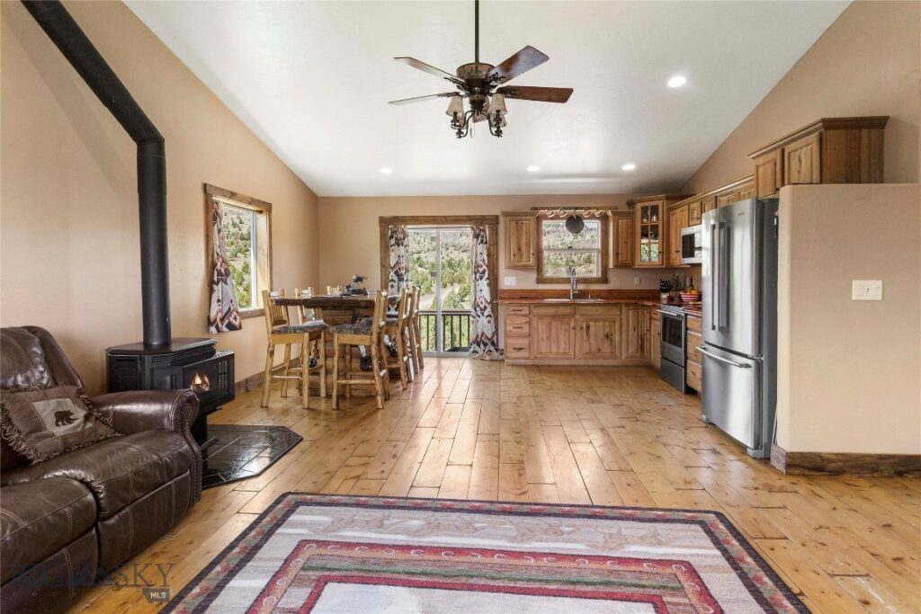 3337 Iris Ridge, Ramsay MT 59748