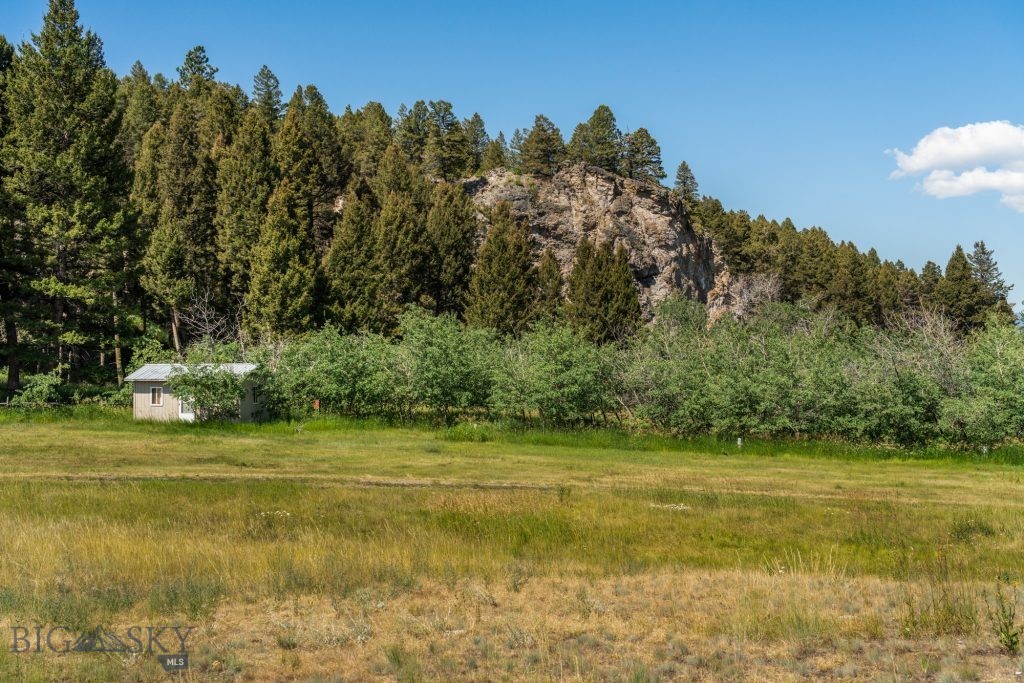 337 Echo Valley Campground Rd, Avon MT 59713