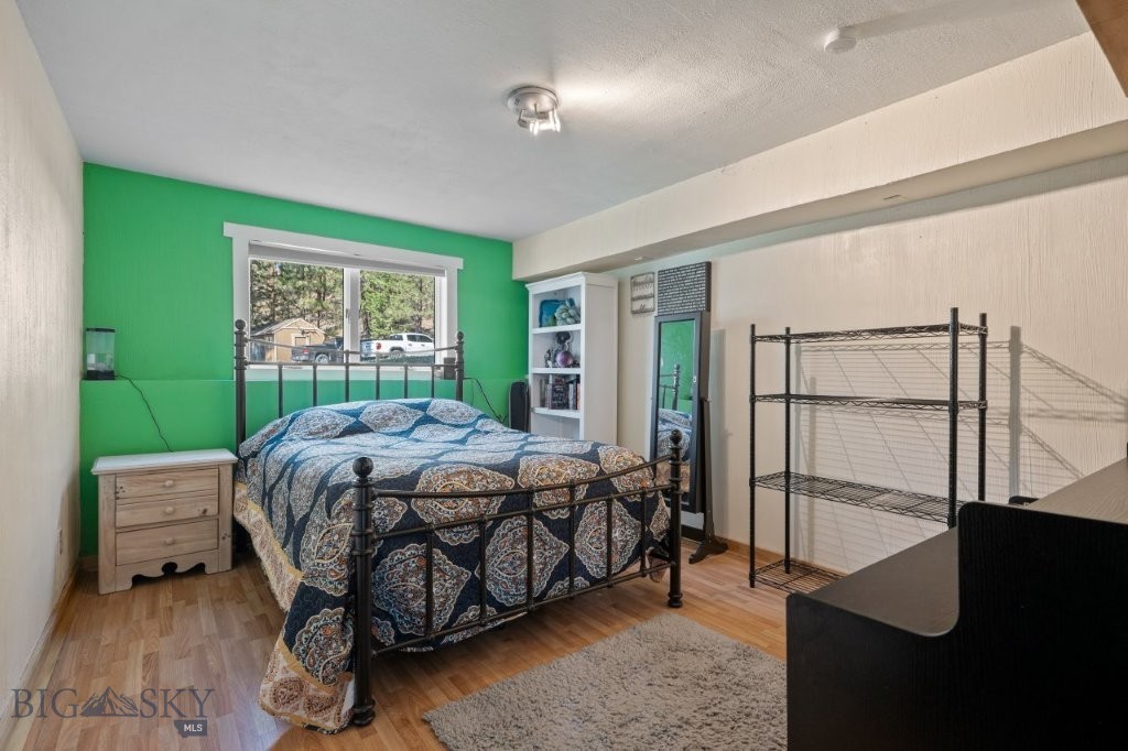 33900 Sheep Camp Road, Bonner MT 59823