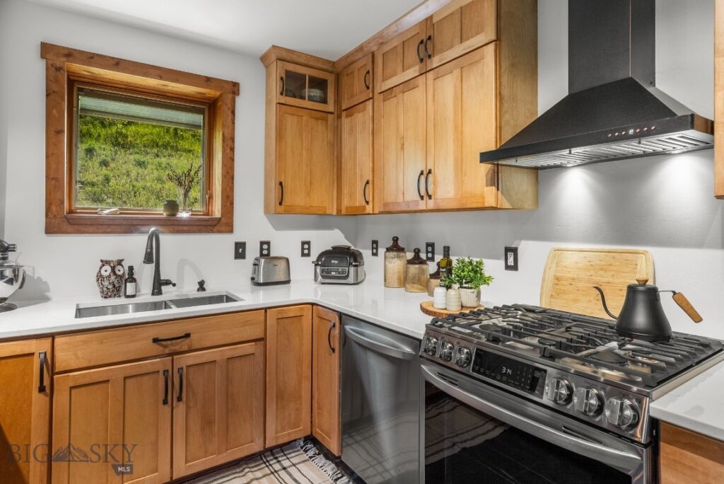 3395 Trail Creek Road, Bozeman MT 59715