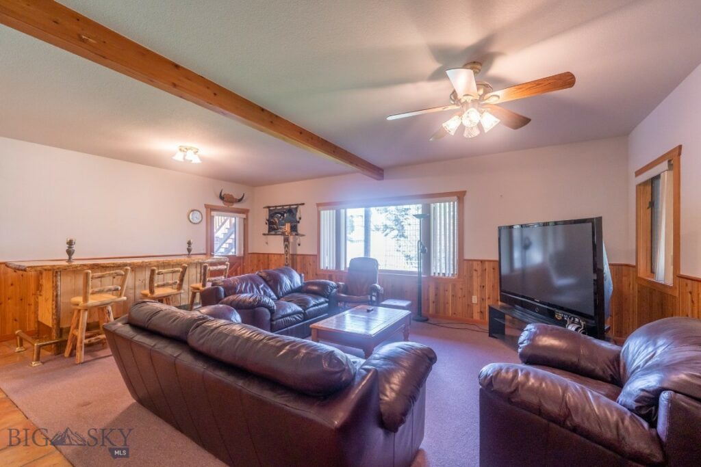 34 Cottonwood Bench Road, Wilsall MT 59086