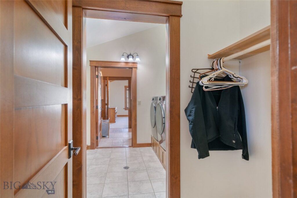 35 Halo Loop Trail, Ennis MT 59729