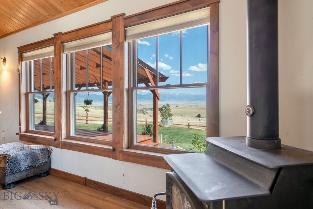 35 Halo Loop Trail, Ennis MT 59729