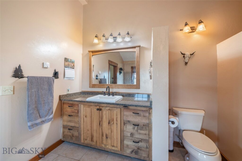 35 Halo Loop Trail, Ennis MT 59729