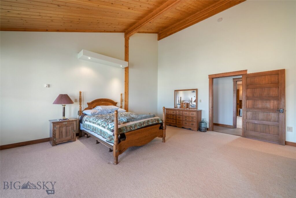 35 Halo Loop Trail, Ennis MT 59729