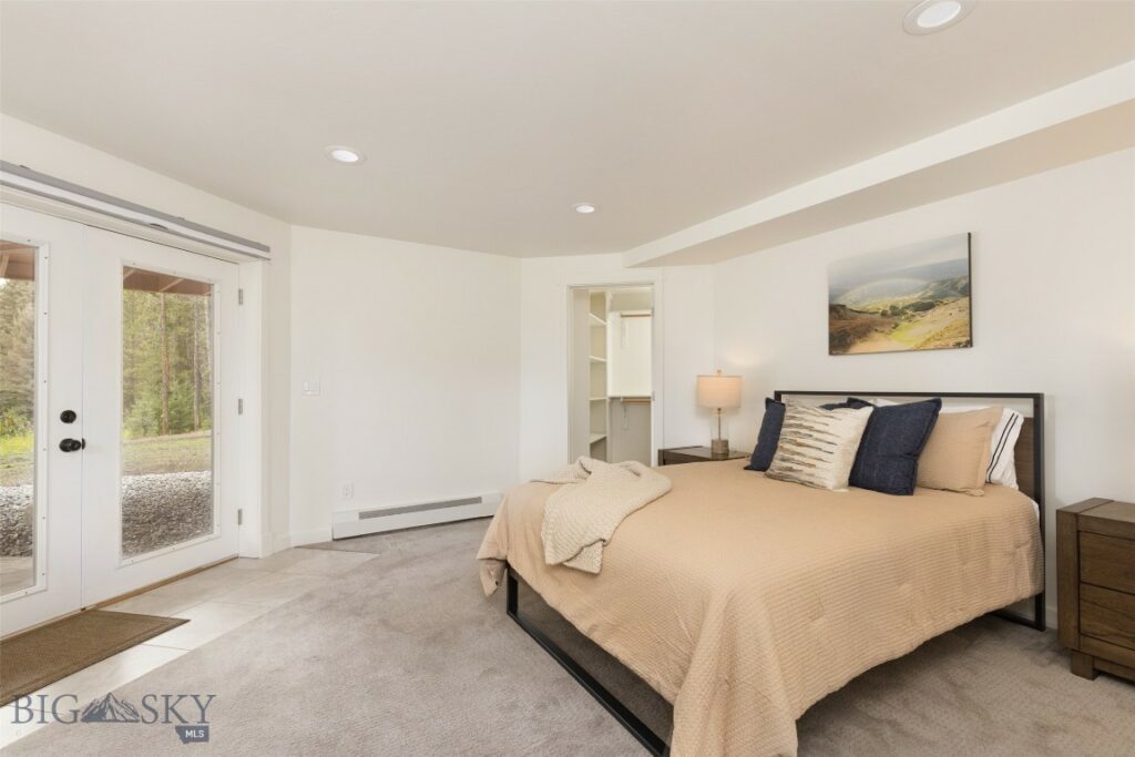 35 Northfork Road, Big Sky MT 59716