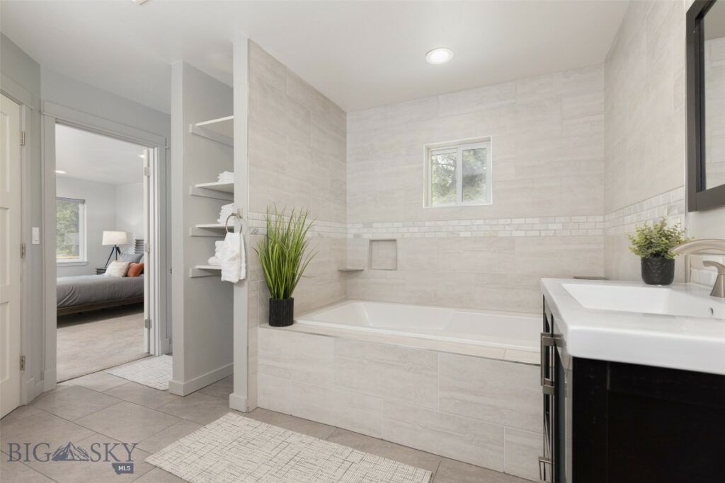 35 Northfork Road, Big Sky MT 59716