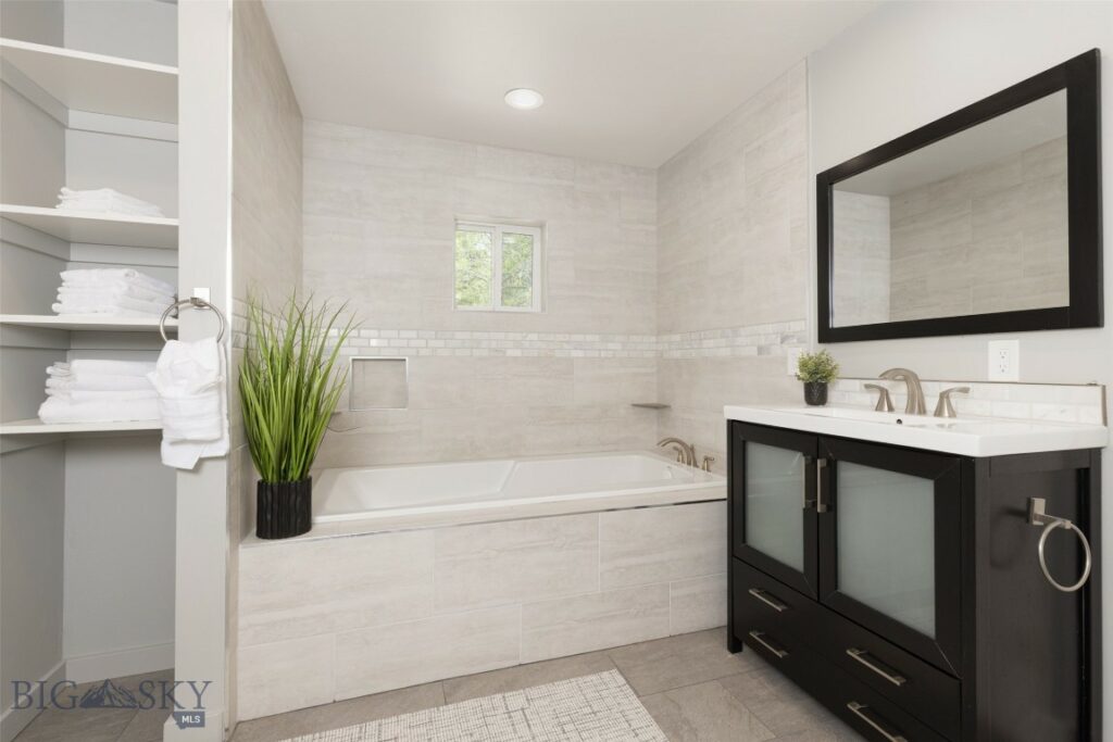 35 Northfork Road, Big Sky MT 59716