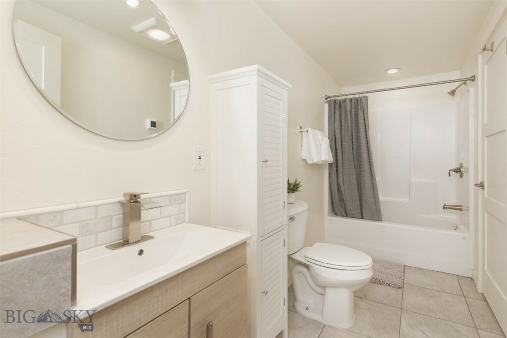 35 Northfork Road, Big Sky MT 59716