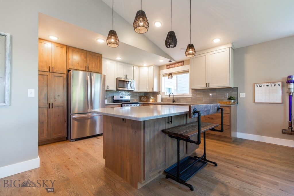 358 Pioneer Crossing Blvd, Manhattan MT 59741