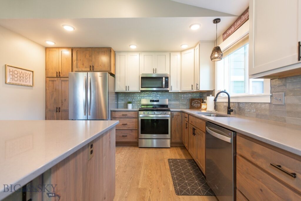 358 Pioneer Crossing Blvd, Manhattan MT 59741