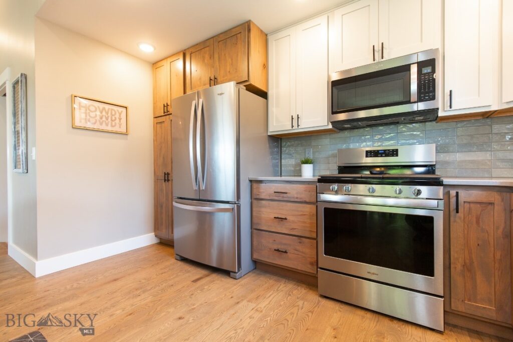 358 Pioneer Crossing Blvd, Manhattan MT 59741