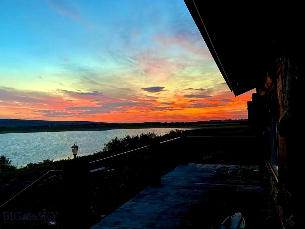 36 S Shore Road, Babb MT 59411