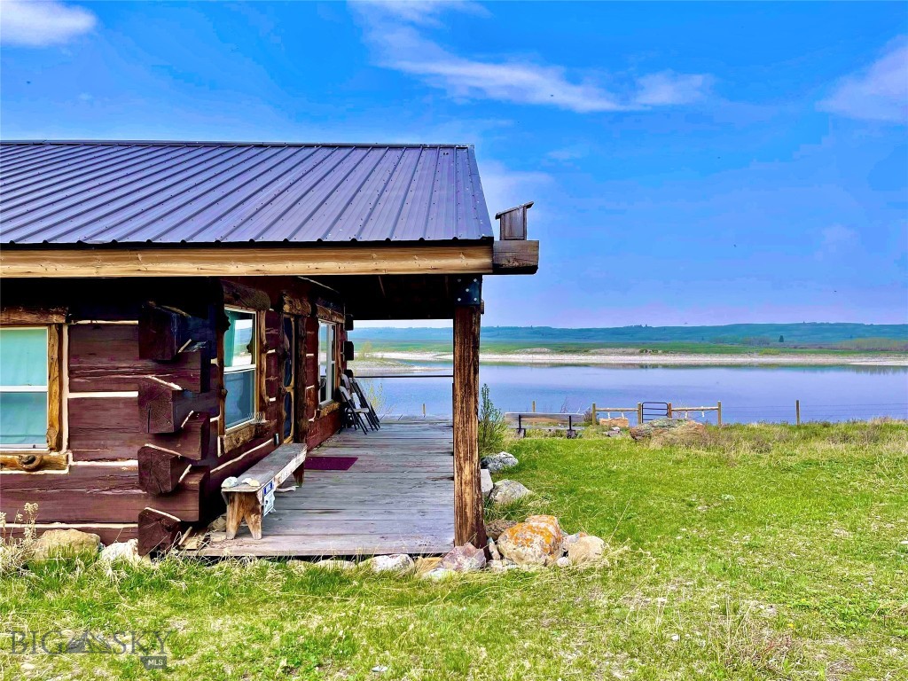 36 S Shore Road, Babb MT 59411
