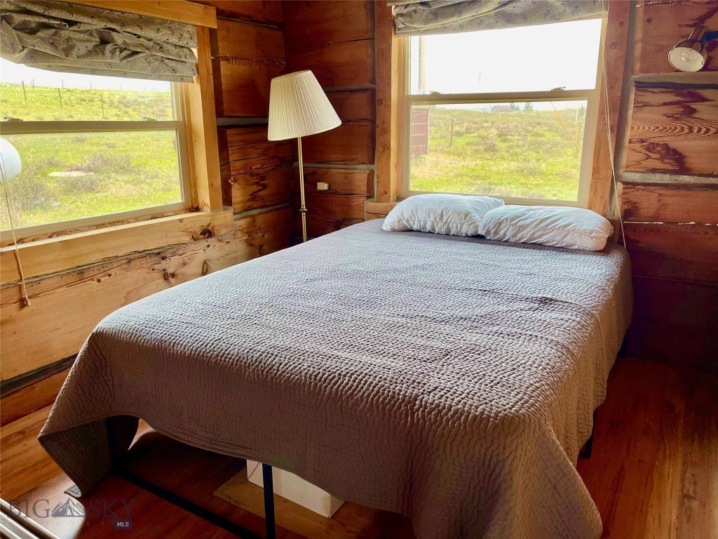 36 S Shore Road, Babb MT 59411