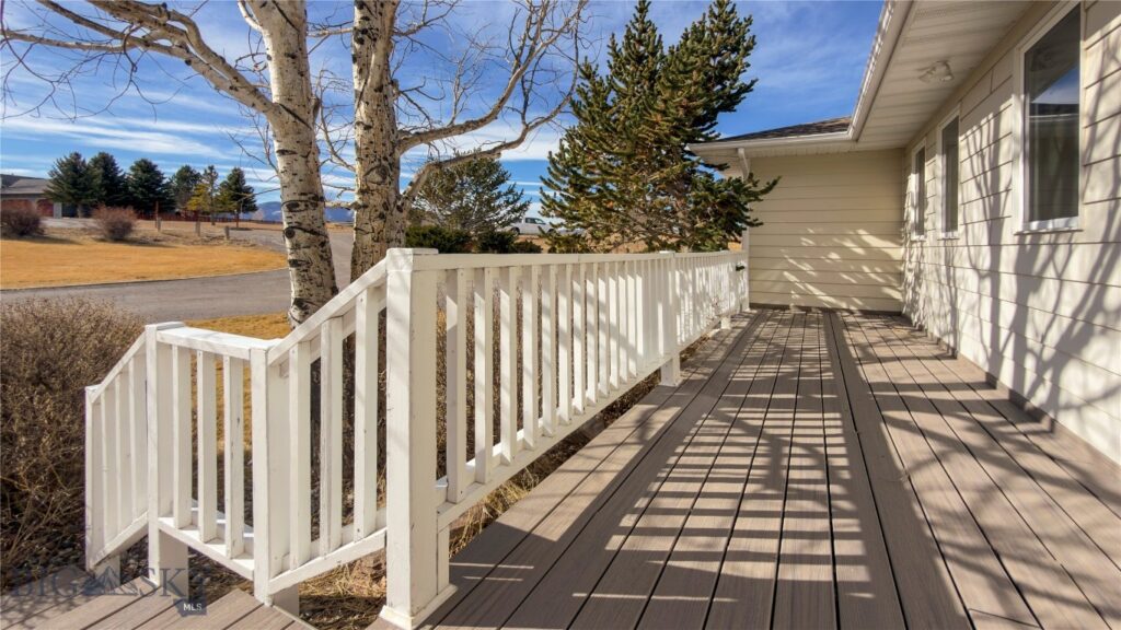 36 Kindsfather Drive, Livingston MT 59047