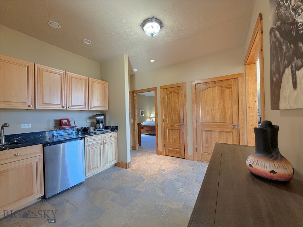 36 Dutchman Trail, Cameron MT 59720