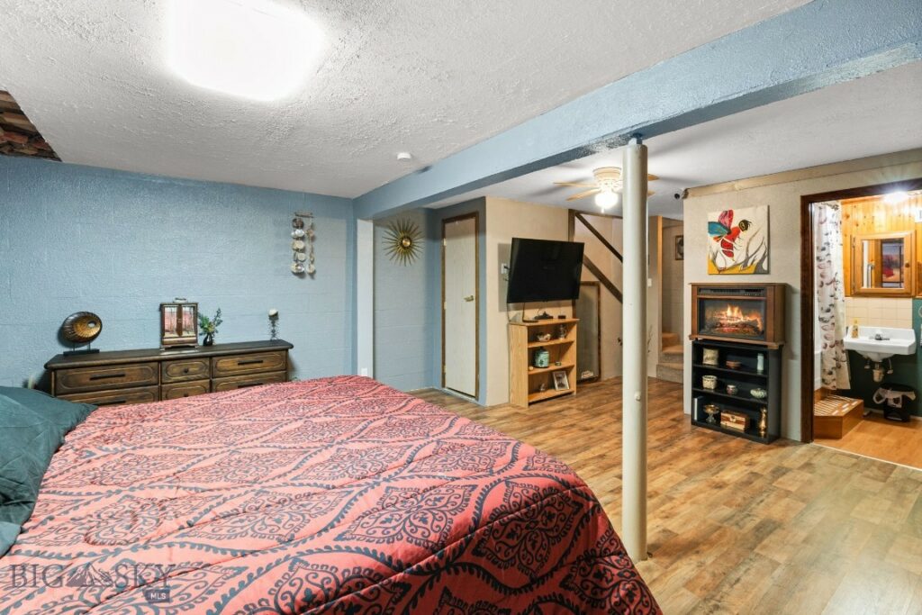 360 Roosevelt Drive, Butte MT 59701