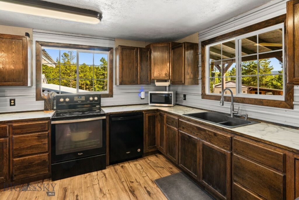 360 Roosevelt Drive, Butte MT 59701
