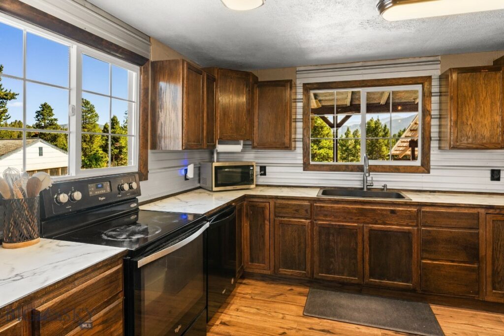 360 Roosevelt Drive, Butte MT 59701