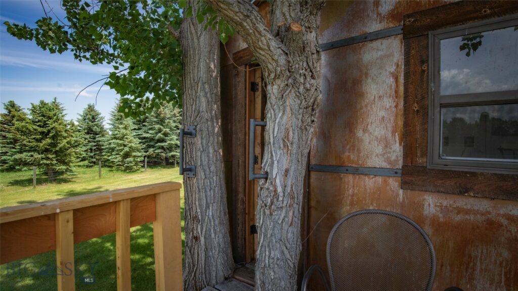 3640 Jagar Lane, Bozeman MT 59718