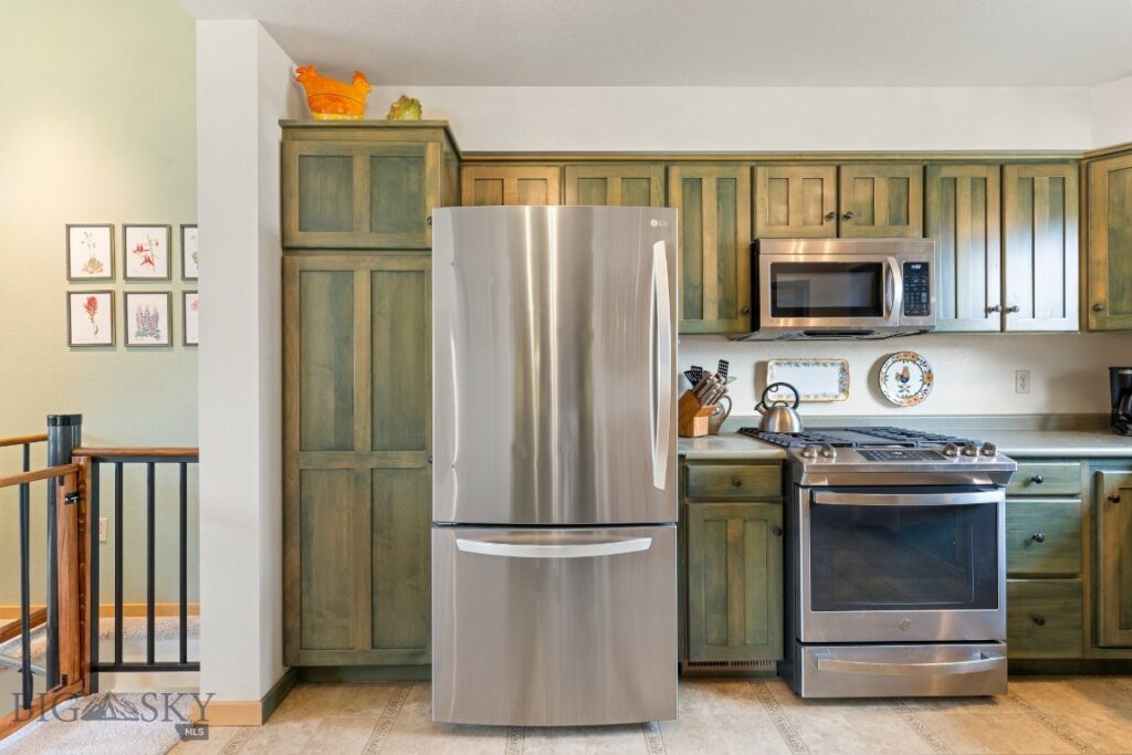 37 Bridger Meadow Lane, Pray MT 59065