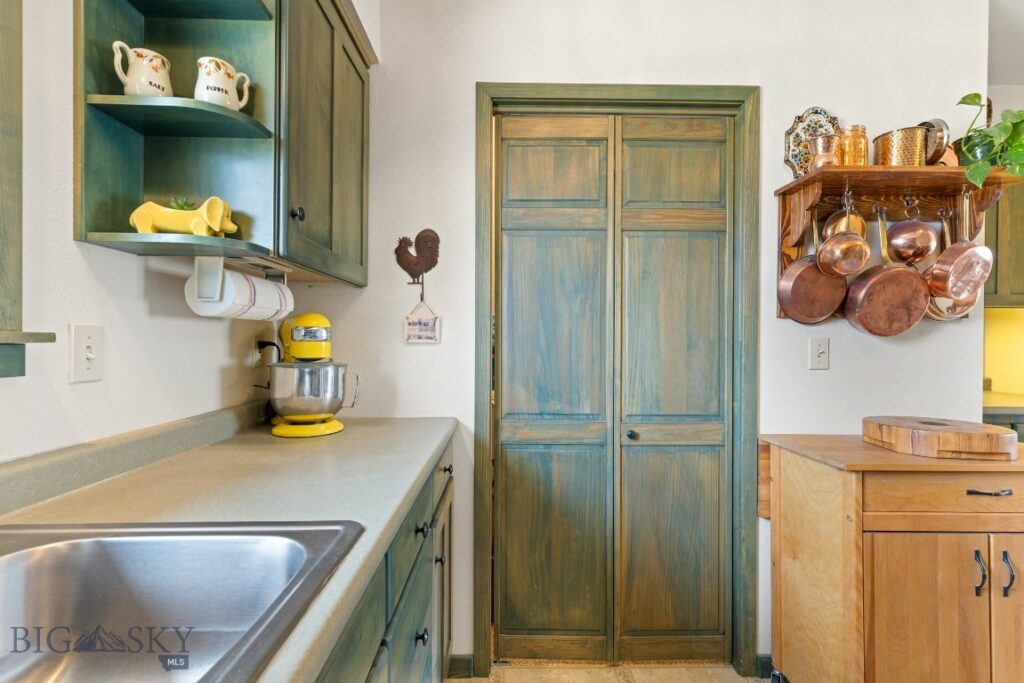 37 Bridger Meadow Lane, Pray MT 59065