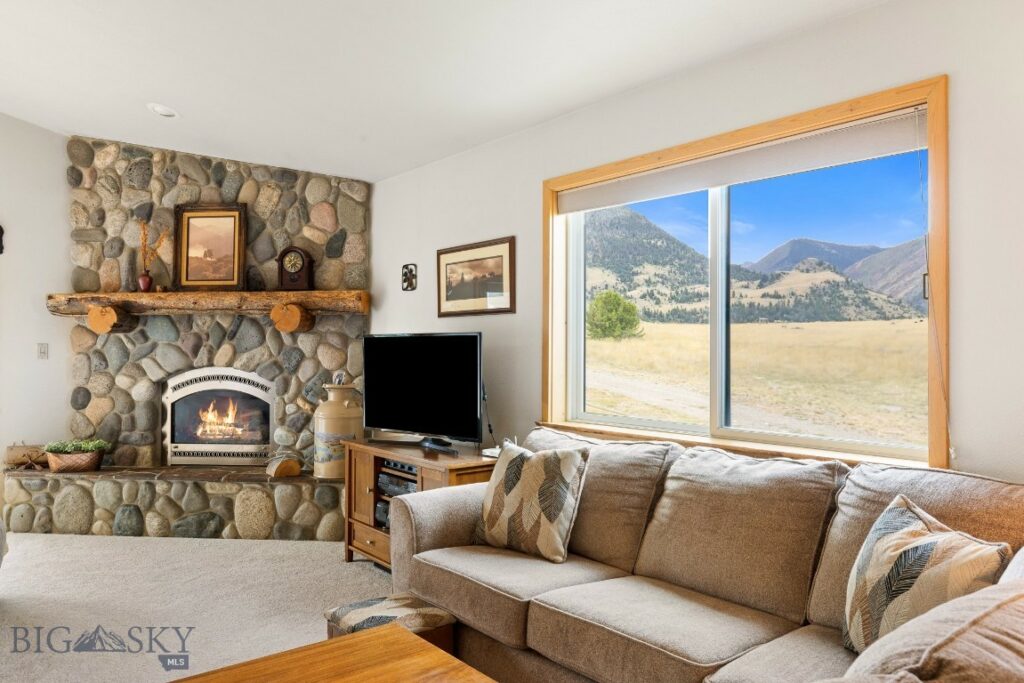 37 Bridger Meadow Lane, Pray MT 59065