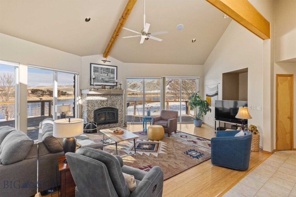 37 Missouri View Loop, Toston MT 59643