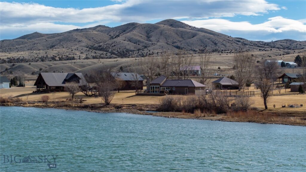 37 Missouri View Loop, Toston MT 59643