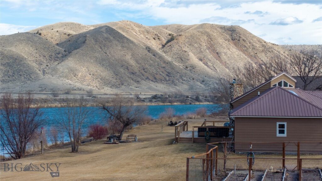 37 Missouri View Loop, Toston MT 59643