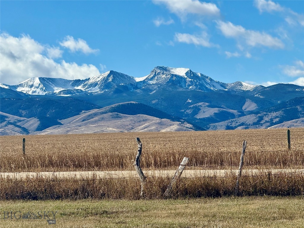 37 Norwegian Creek Road, Harrison MT 59735