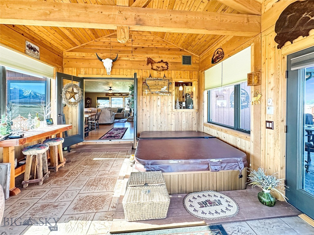 37 Staggers Lane South, Cameron MT 59720