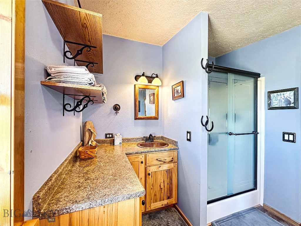 37 Staggers Lane South, Cameron MT 59720