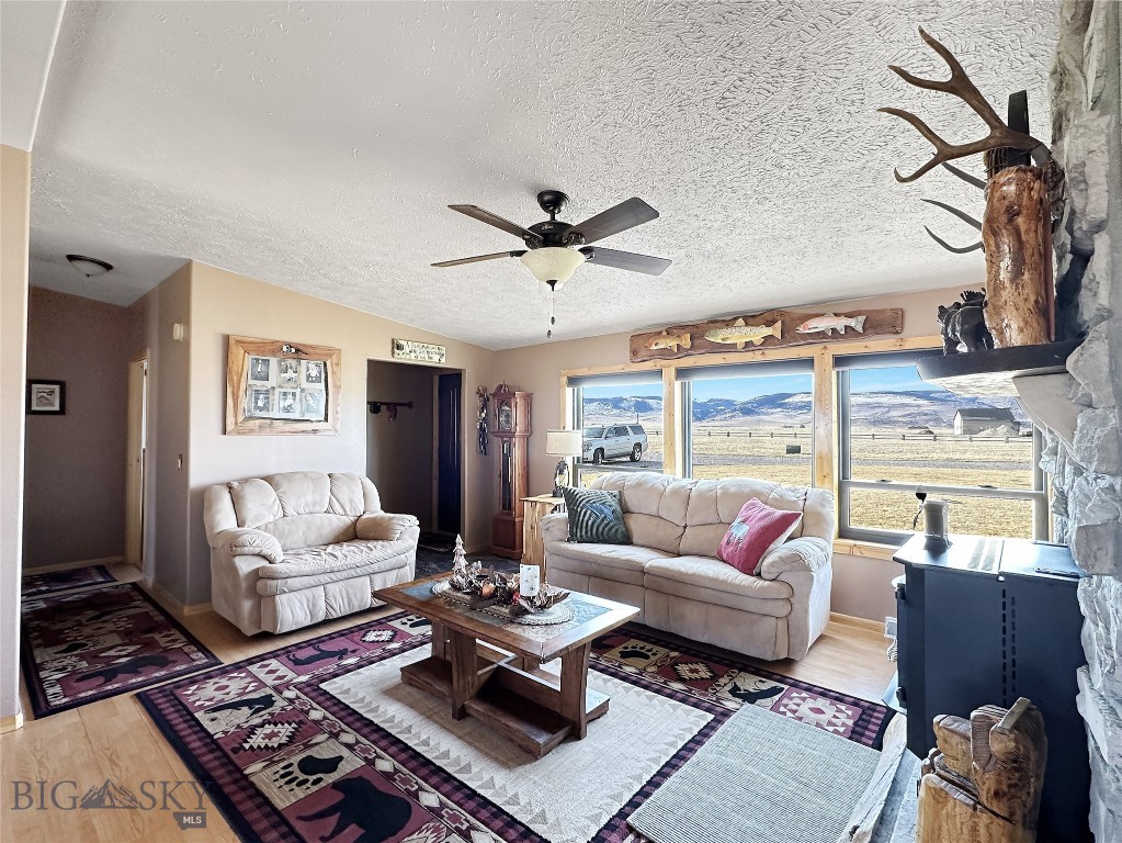 37 Staggers Lane South, Cameron MT 59720