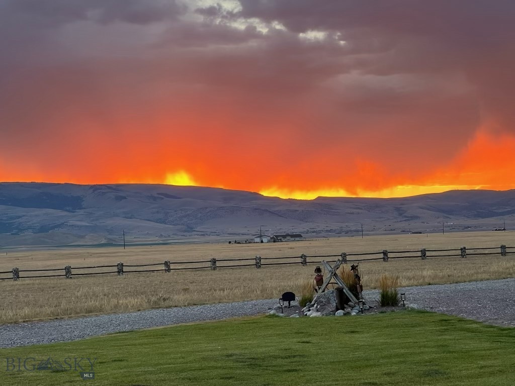 37 Staggers Lane South, Cameron MT 59720