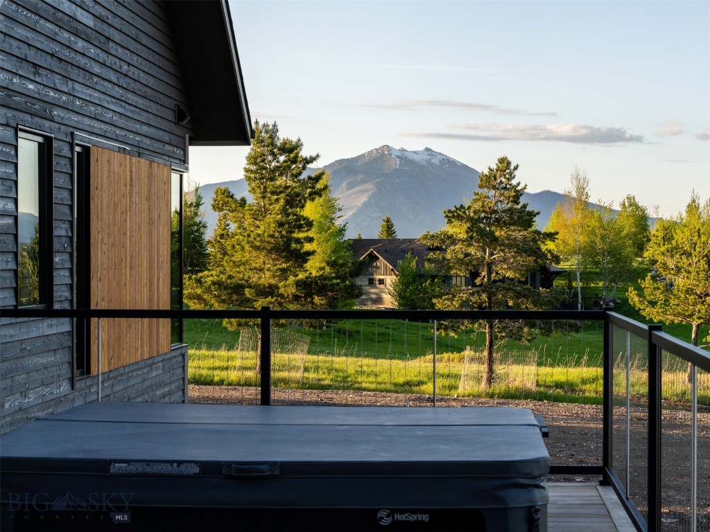 370 Star Ridge Road, Bozeman MT 59715