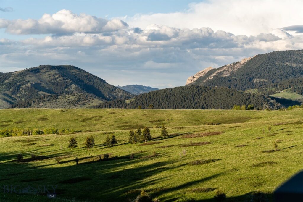 370 Star Ridge Road, Bozeman MT 59715